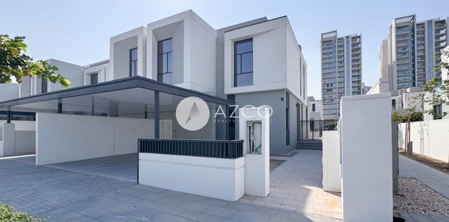 Adosado en Murooj Al Furjan, Al Furjan, Dubai, 4 dormitorios, 335.9 m², № 37753