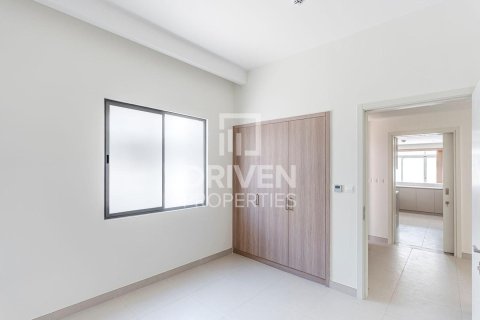 Villa in The Pulse, Dubai South (Dubai World Central), Dubai 5 bedrooms, 372.54 sq.m. № 129845 - photo 17
