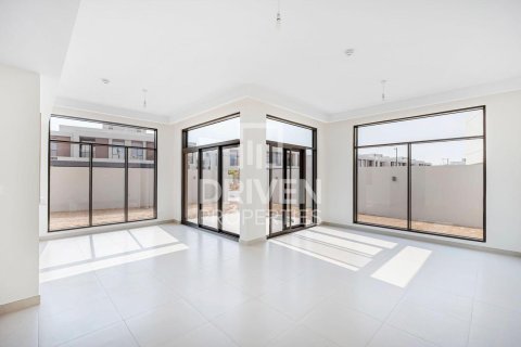 Villa à The Pulse, Dubai South (Dubai World Central), Dubai, 4 chambres, 374.68 m², № 129844