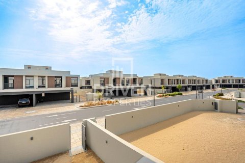 Villa à The Pulse, Dubai South (Dubai World Central), Dubai, 4 chambres, 374.68 m², № 129844 - photo 3