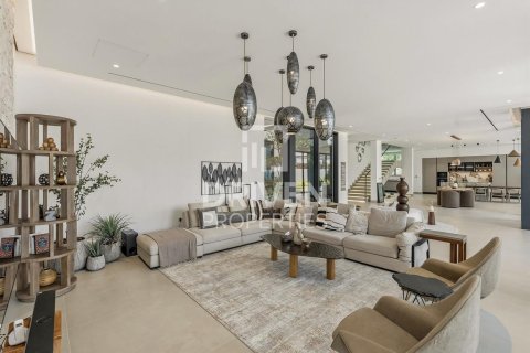 فيلا في Nad Al Sheba 1, Nadd Al Sheba, دبي 5 غرف نوم , 930.24 م² رقم 134345 - صورة 4