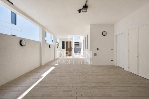 Villa en Tilal Al Ghaf, Dubai, 5 dormitorios, 473.25 m², № 134349 - foto 15