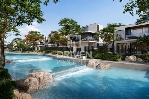 Villa in Dubai 4 bedrooms, 780.11 sq.m. № 134348 - photo 5