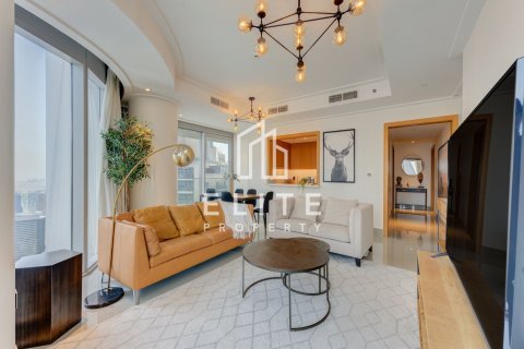 Квартира в Дубае, 2 спальни, 156м², № 121359