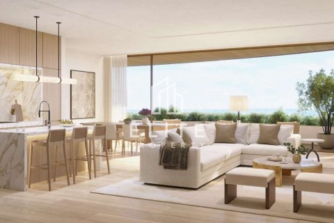 Apartment in Dubai Harbour, Dubai 2 bedrooms, 198 sq.m. № 121356 - photo 2