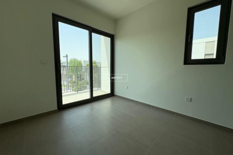 Villa à Dubai, 4 chambres, 201.9 m², № 48049 - photo 6