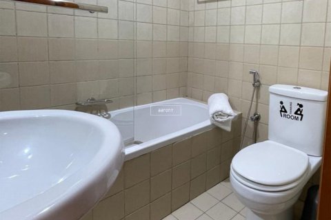Apartment in Dubai Marina, Dubai 30.5 sq.m. № 48047 - photo 7
