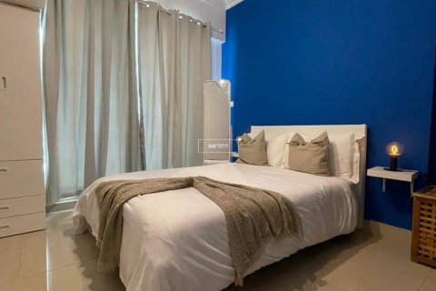Apartment in Dubai Marina, Dubai 30.5 sq.m. № 48047 - photo 2