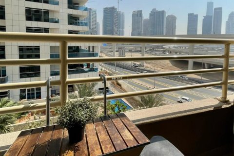 Apartment in Dubai Marina, Dubai 30.5 sq.m. № 48047 - photo 8