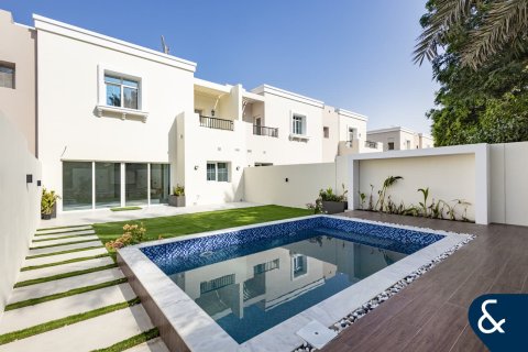 فيلا في Al Reem, المرابع العربية, دبي 4 غرف نوم, 228 م² رقم 75552 - صورة 1