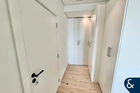 Купить квартиру в Shoreline Apartments, Пальма Джумейра, Дубай: 2 спальни, 147м², № 75618 - фото 15