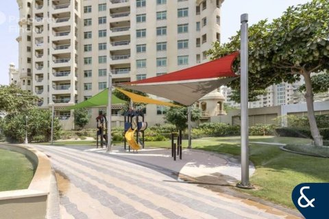 Купить квартиру в Shoreline Apartments, Пальма Джумейра, Дубай: 2 спальни, 147м², № 75618 - фото 23