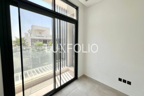 Adosado en Jumeirah Golf Estates, Dubai, 4 dormitorios, 322 m², № 46409 - foto 6