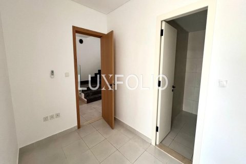 Adosado en Jumeirah Golf Estates, Dubai, 4 dormitorios, 322 m², № 46409 - foto 11