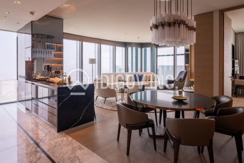 Снять в аренду квартиру в Zabeel, Дубай: 2 спальни, 143м², № 46484 - фото 1