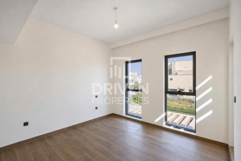 Townhouse in Damac Lagoons, Dubai 4 bedrooms, 144 sq.m. № 128197 - photo 13
