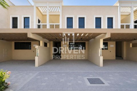 Townhouse in Damac Lagoons, Dubai 4 bedrooms, 144 sq.m. № 128197 - photo 29