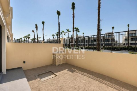 Townhouse in Damac Lagoons, Dubai 4 bedrooms, 144 sq.m. № 128197 - photo 22