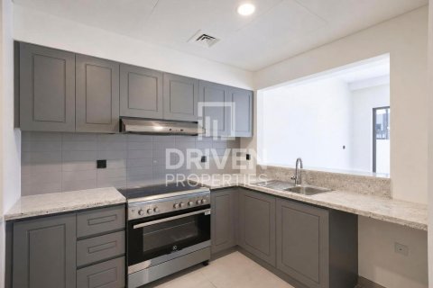 Townhouse in Damac Lagoons, Dubai 4 bedrooms, 144 sq.m. № 128197 - photo 17