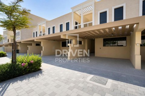 Townhouse in Damac Lagoons, Dubai 4 bedrooms, 144 sq.m. № 128197 - photo 28