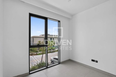 Villa in Harmony, Tilal Al Ghaf, Dubai 4 bedrooms, 449.46 sq.m. № 128202 - photo 8