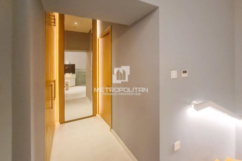 Apartment in Business Bay, Dubai 1 bedroom, 104 sq.m. № 72990 - photo 9