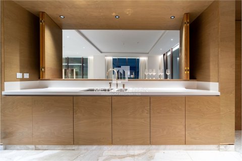 Penthouse in Palm Jumeirah, Dubai 4 bedrooms, 658 sq.m. № 72993 - photo 6
