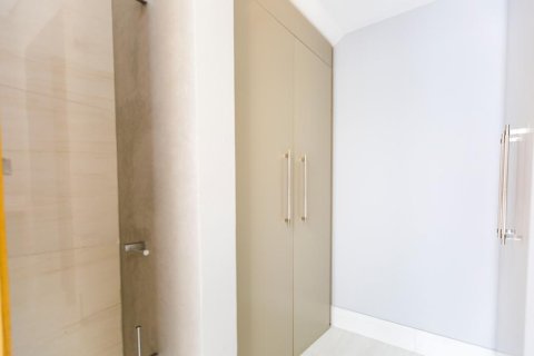 Снять в аренду квартиру в Бизнес-Бэе, Дубай: 1 спальня, 111.74м², № 39982 - фото 14