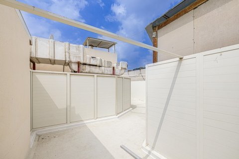 Apartment in Dubai 3 bedrooms, 305.73 sq.m. № 52660 - photo 17