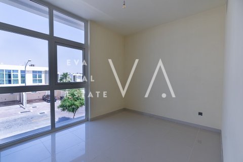 Townhouse in DAMAC Hills (Akoya by DAMAC), Dubai 3 bedrooms, 273.03 sq.m. № 52662 - photo 11