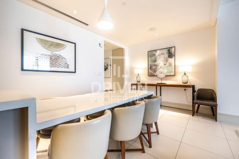 Apartment in Vida Residence Downtown, Downtown Dubai (Downtown Burj Dubai), Dubai 2 bedrooms, 129.04 sq.m. № 143081