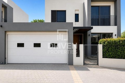 Villa in Sidra Villas, Dubai Hills Estate, Dubai 4 bedrooms, 576.28 sq.m. № 143075 - photo 19