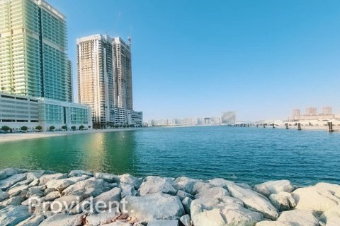 Apartamento en Dubai Harbour, Dubai, 2 dormitorios, 108.9 m², № 885 - foto 10