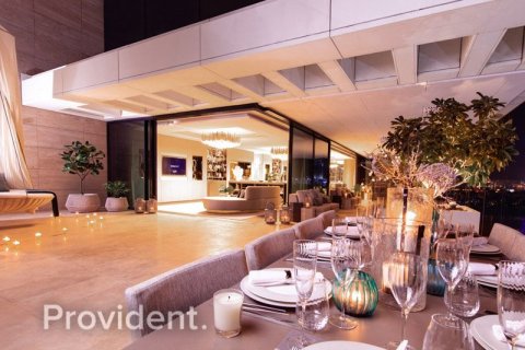 Apartment in Palm Jumeirah, Dubai 4 bedrooms, 666 sq.m. № 884 - photo 13