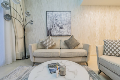 Apartamento en BELLEVUE TOWERS en Dubai, 2 dormitorios, 120 m², № 31055 - foto 16