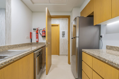 Apartamento en BELLEVUE TOWERS en Dubai, 2 dormitorios, 120 m², № 31055 - foto 6
