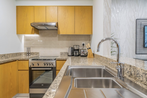 Apartamento en BELLEVUE TOWERS en Dubai, 2 dormitorios, 120 m², № 31055 - foto 7