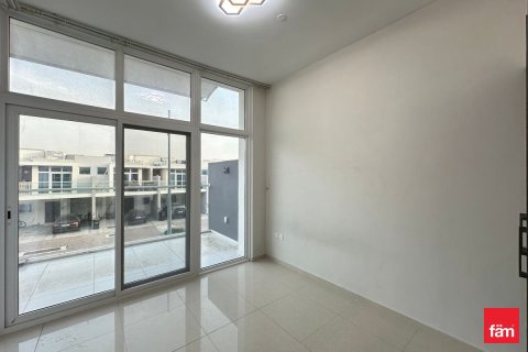 Maison de ville à Dubai, 5 chambres, 112.2 m², № 109514