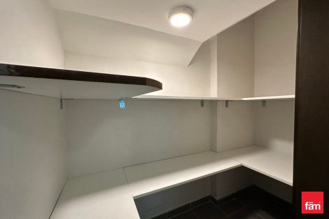 Maison de ville à Dubai, 5 chambres, 112.2 m², № 109514 - photo 14