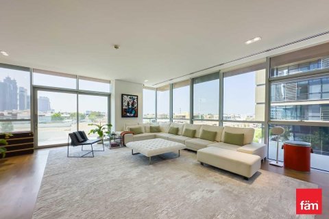 Apartment in City Walk, Dubai 3 bedrooms, 284.2 sq.m. № 109512