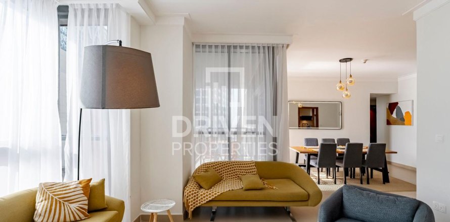 Квартира в Dubai Creek Harbour (The Lagoons), Дубай, 3 спальни, 179м², № 20524