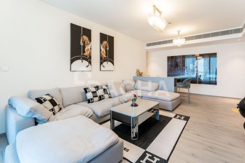 Купить квартиру в The Address Jumeirah Resort and Spa, Джумейра Бич Резиденс, Дубай: 3 спальни, 173м², № 104675 - фото 14