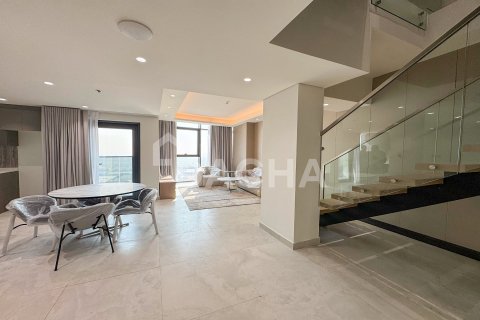 Квартира в Jumeirah Village Triangle, Дубай, 2 спальни, 141м², № 104678