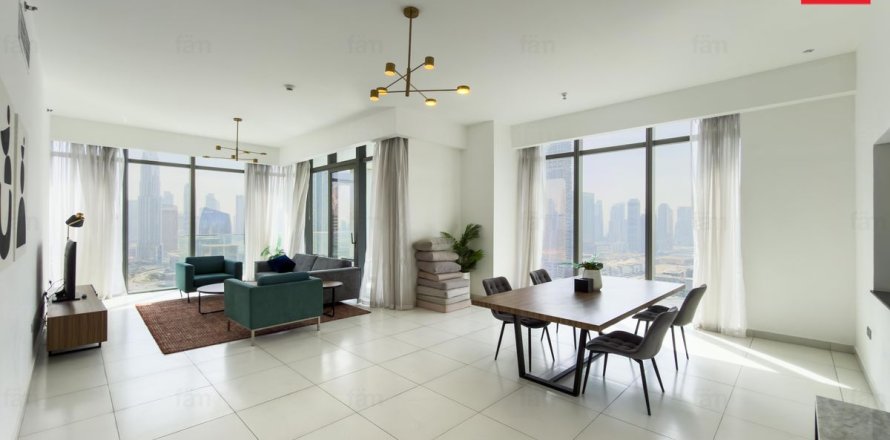 Apartment in Downtown Dubai (Downtown Burj Dubai), Dubai 3 bedrooms, 198.5 sq.m. № 139329