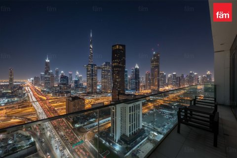 Apartment in Downtown Dubai (Downtown Burj Dubai), Dubai 3 bedrooms, 198.5 sq.m. № 139329 - photo 11