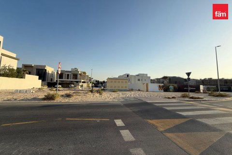 Land in Dubai 463.5 sq.m. № 139330 - photo 2