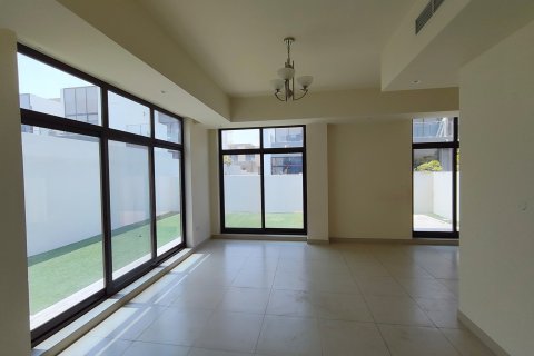 Townhouse in Mohammed Bin Rashid City, Dubai 4 bedrooms, 292.83 sq.m. № 136442