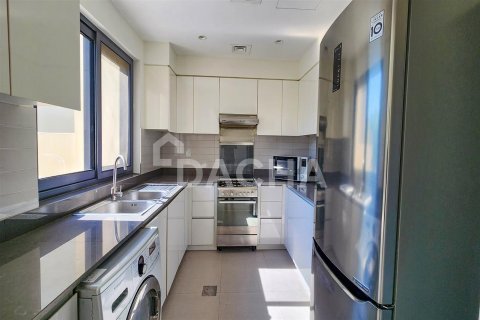 Снять в аренду виллу в Maple 1, Дубай Хилс Эстейт, Дубай: 3 спальни, 209.1м², № 6616 - фото 4