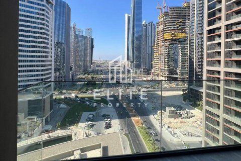 Apartment in Dubai studio, 59 sq.m. № 85428 - photo 11