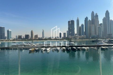 Appartement à EMAAR Beachfront, Dubai Harbour, Dubai, 2 chambres, 111 m², № 85425 - photo 18